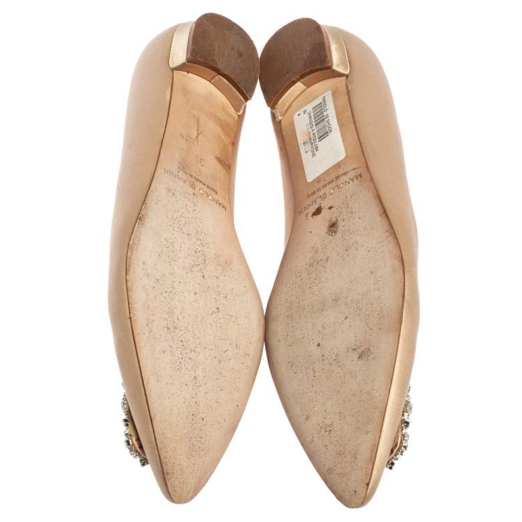 Pre Owned Manolo Blahnik Beige Satin Hangisi Ballet Flats Size 39