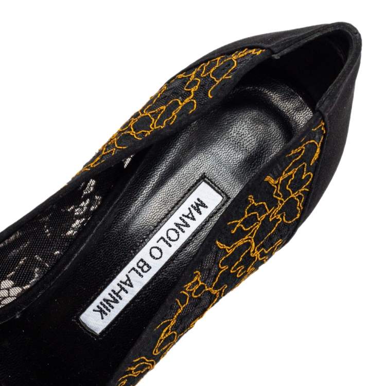 Pre Owned Manolo Blahnik Black Embroidered Mesh And Fabric Hangisi Pumps Size 38.5