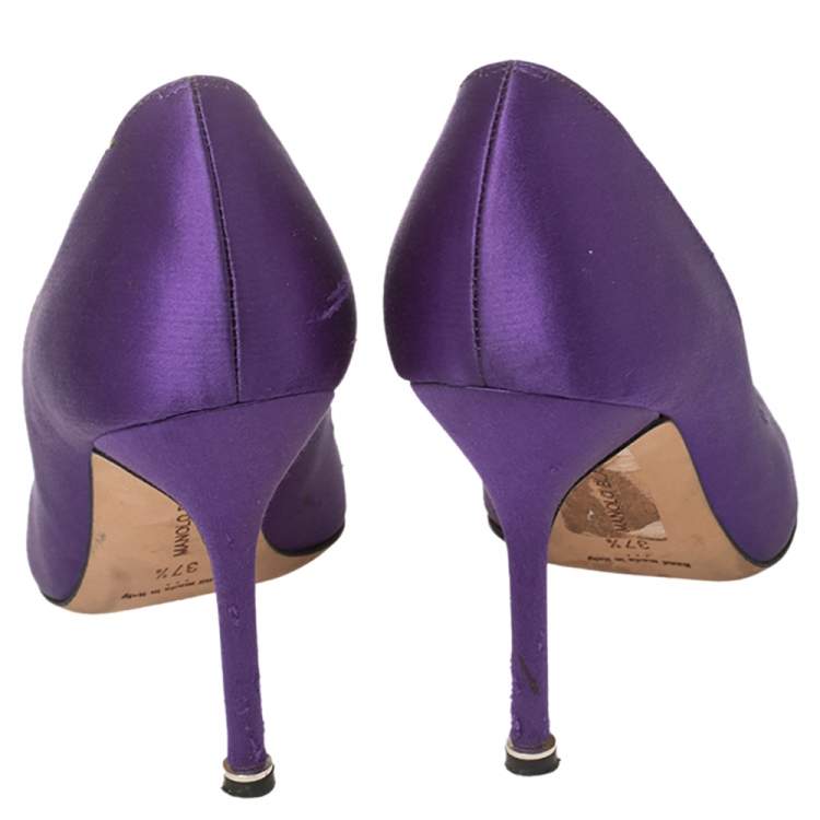 Pre Owned Manolo Blahnik Purple Satin Hangisi Pumps Size 37.5