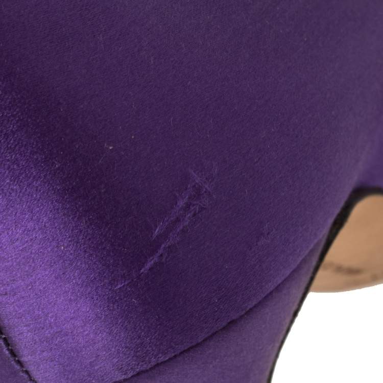 Pre Owned Manolo Blahnik Purple Satin Hangisi Pumps Size 37.5
