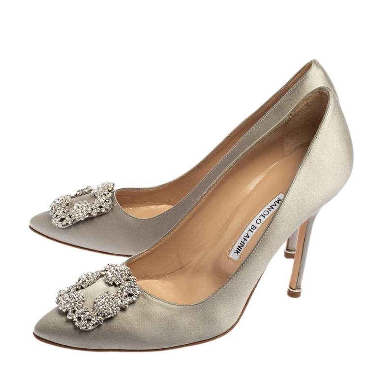Pre Owned Manolo Blahnik Grey Satin Hangisi  Pumps Size 39