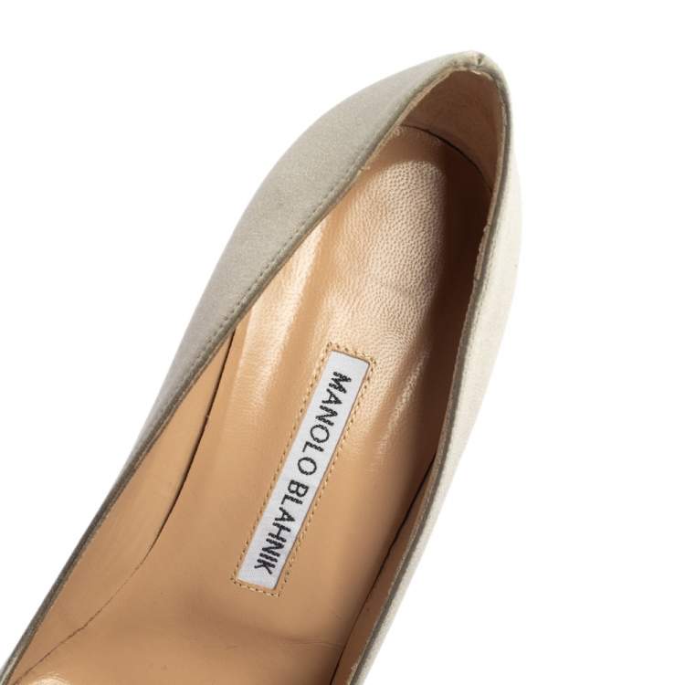 Pre Owned Manolo Blahnik Grey Satin Hangisi  Pumps Size 39