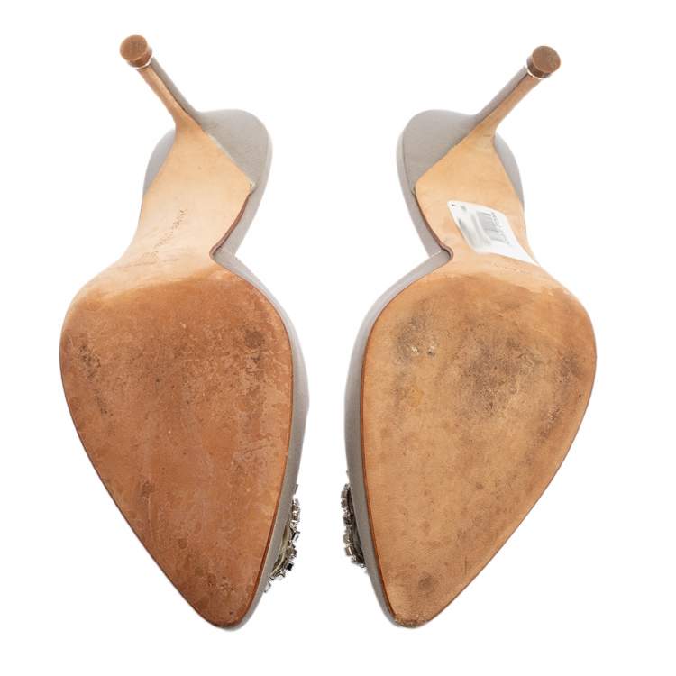 Pre Owned Manolo Blahnik Grey Satin Hangisi Pointed Toe Mules Size 38