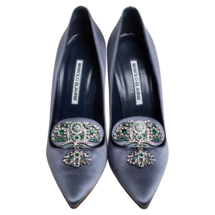 Pre Owned Manolo blahnik Blue Satin Embellishment  Pumps Size 38.5