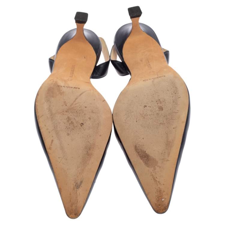 Pre Owned Manolo Blahnik Navy Leather Carolyne Pointed Toe Slingback Sandals Size 42