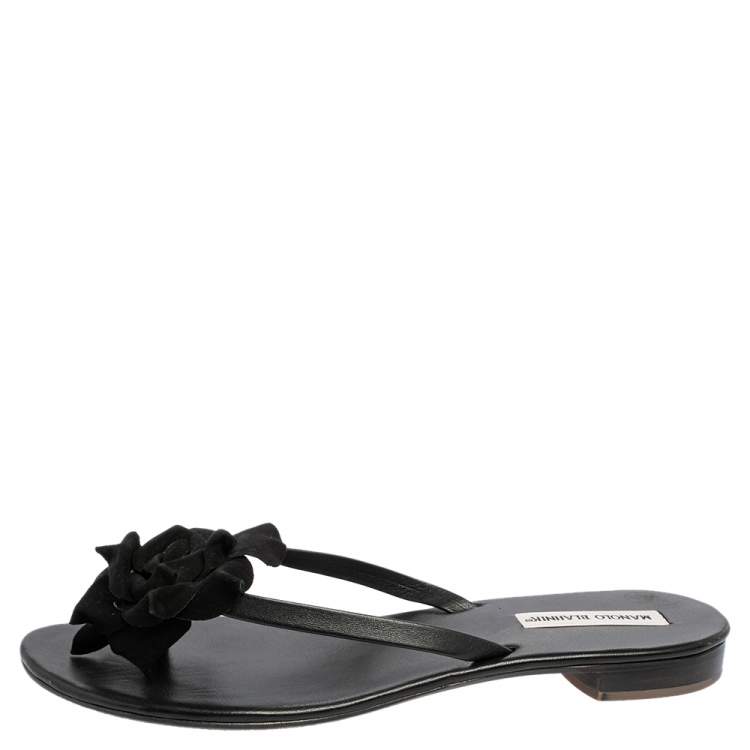Pre Owned Manolo Blahnik Black Leather Flower Thong Flat Sandals Size 42