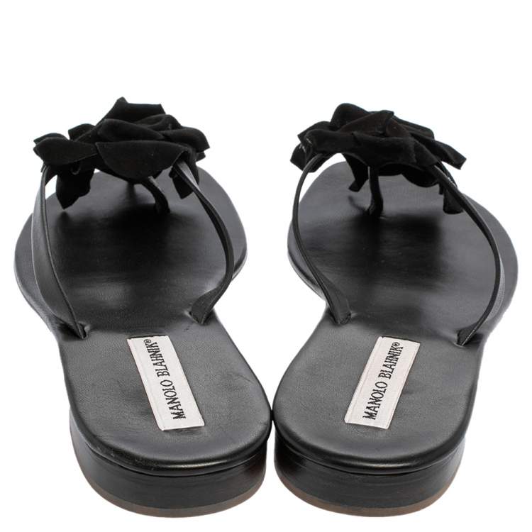 Pre Owned Manolo Blahnik Black Leather Flower Thong Flat Sandals Size 42