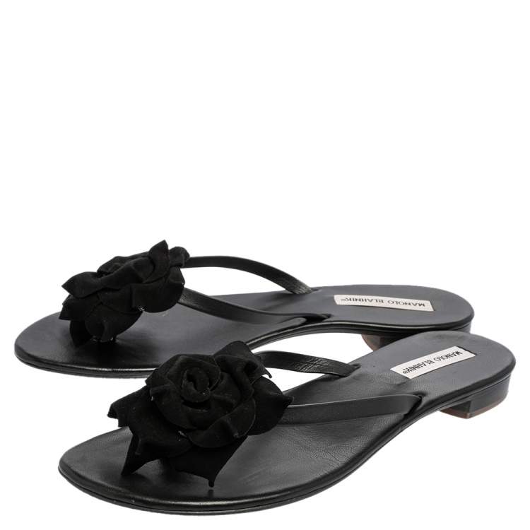 Pre Owned Manolo Blahnik Black Leather Flower Thong Flat Sandals Size 42