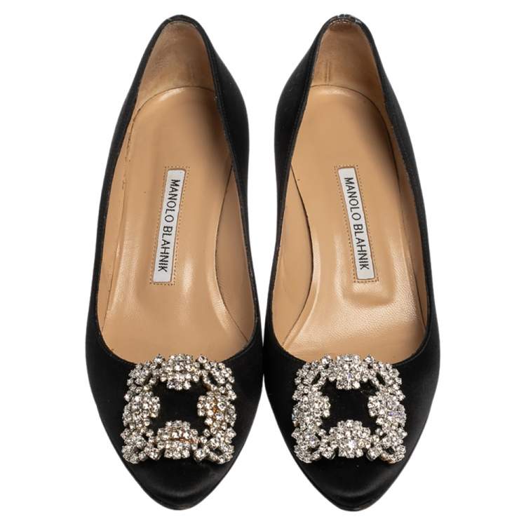 Pre Owned Manolo Blahnik Black Satin Hangisi  Pumps Size 37.5
