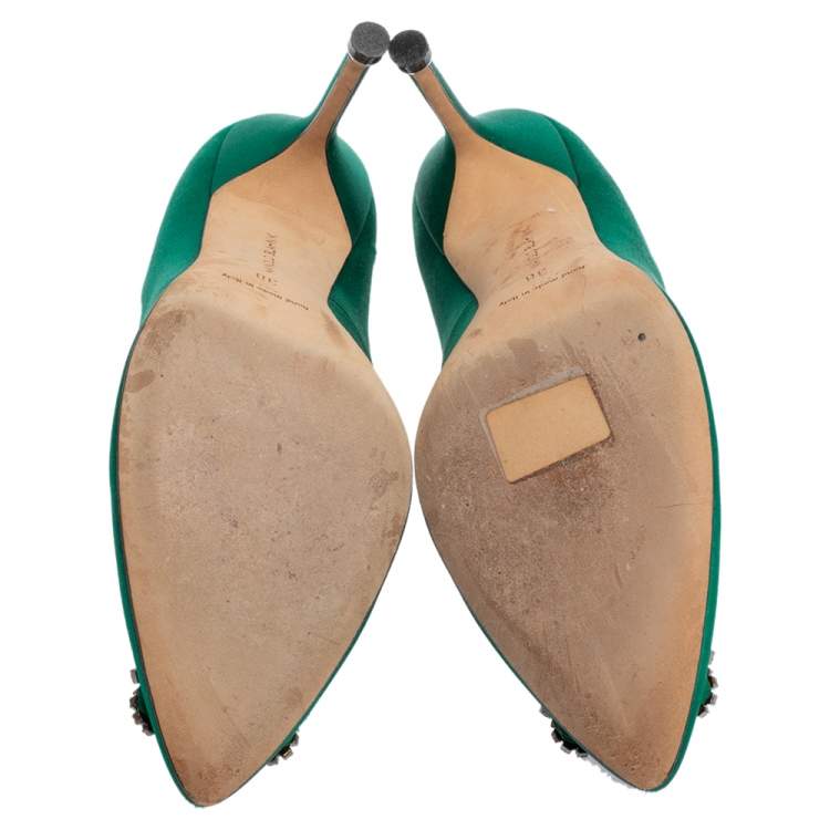 Pre Owned Manolo Blahnik Green Satin Hangisi Pumps Size 38