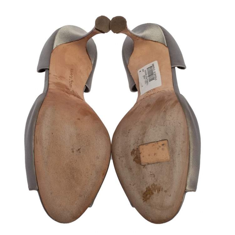 Pre Owned Manolo Blahnik Grey Satin Alicia Embellished Peep Toe Sandals Size 40.5