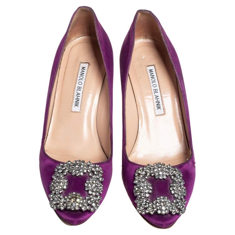 Pre Owned Manolo Blahnik Purple Satin Hangisi Embellished Pumps Size 36
