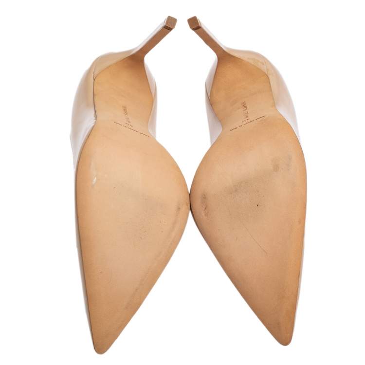 Pre Owned Manolo Blahnik Beige Patent Leather BB Pointed Toe Pumps Size 40