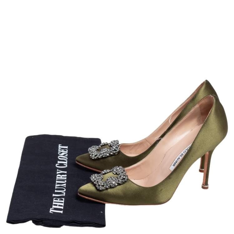 Pre Owned Manolo Blahnik Green Satin Hangisi Embellished Pumps Size 37.5