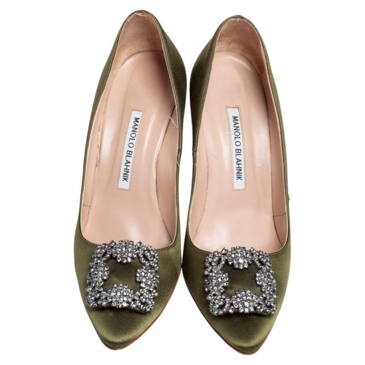 Pre Owned Manolo Blahnik Green Satin Hangisi Embellished Pumps Size 37.5