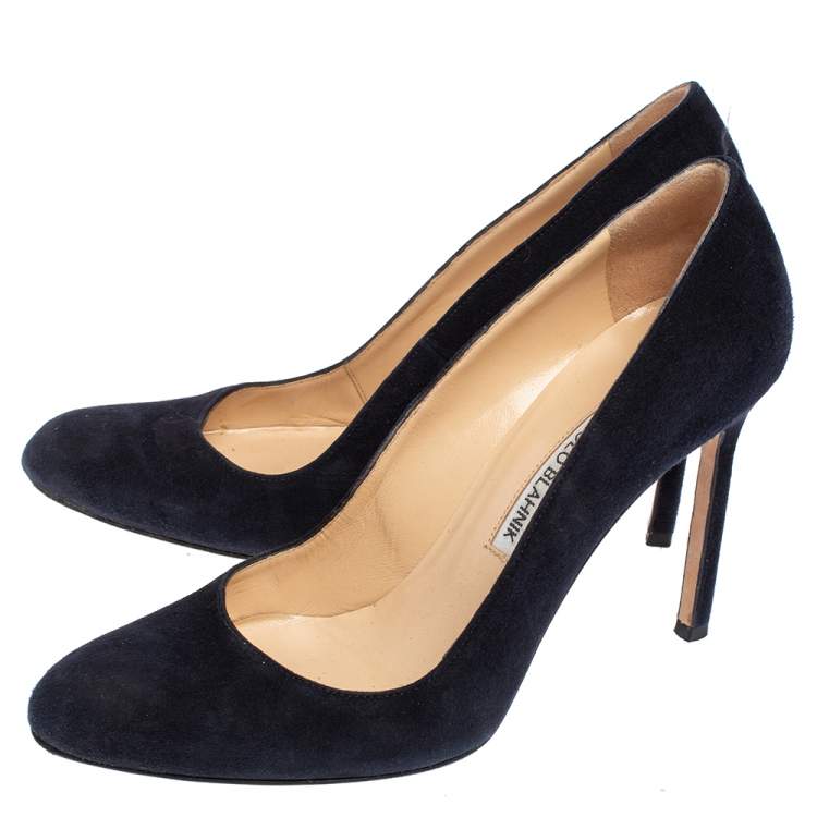 Pre Owned Manolo Blahnik Navy Blue Suede BB Round Toe Pumps Size 36.5