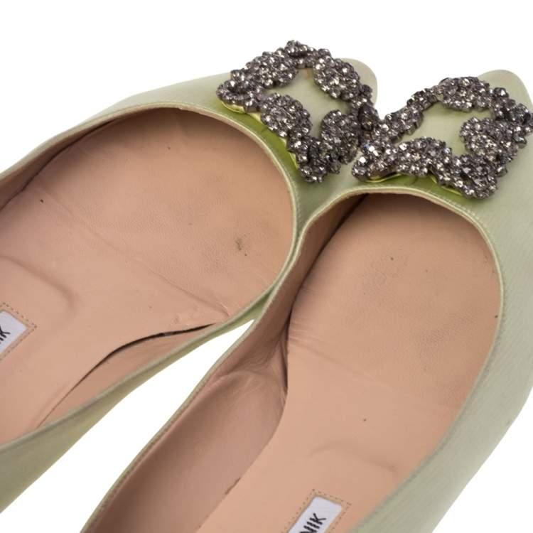 Pre Owned Manolo Blahnik Green Satin Hangisi Ballet Flats Size 41