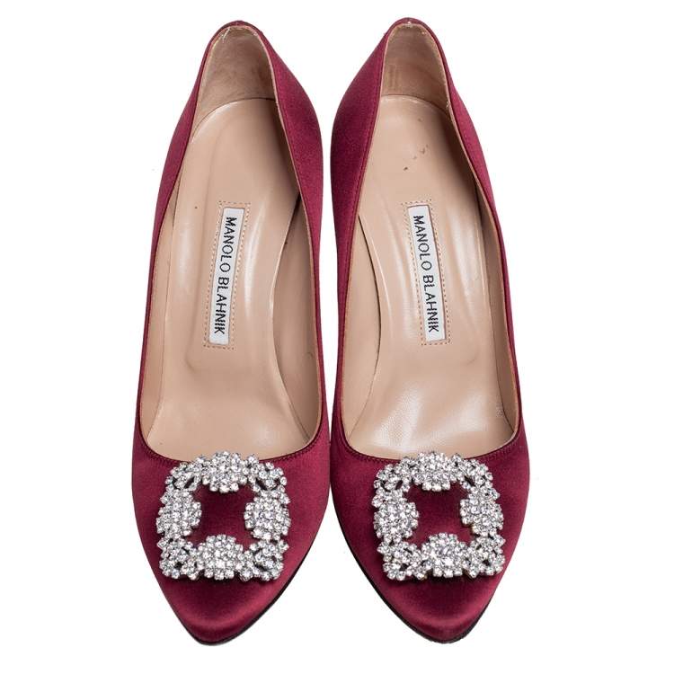 Pre Owned Manolo Blahnik Burgundy Satin Hangisi Pumps Size 39