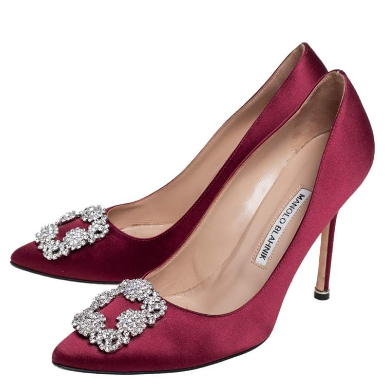 Pre Owned Manolo Blahnik Burgundy Satin Hangisi Pumps Size 39