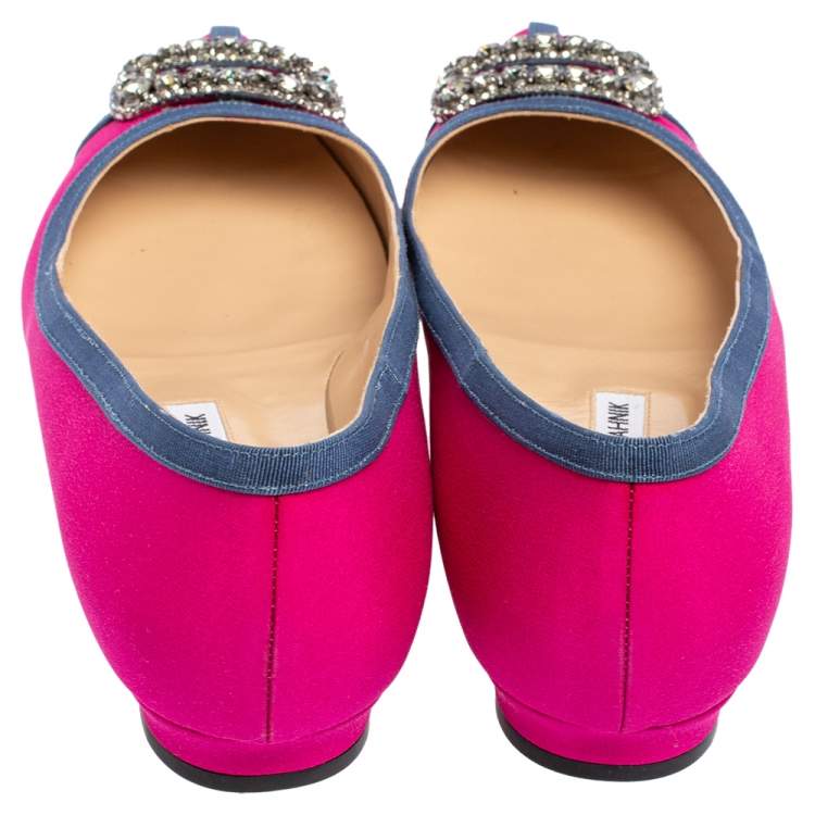 Pre Owned Manolo Blahnik Pink Satin Gotrian Crystal Embellished Pointed Toe Flats Size 40.5