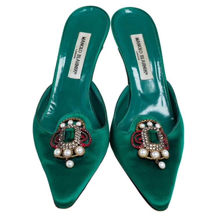 Pre Owned Manolo Blahnik Green Eufrasia Mule Sandals Size 42