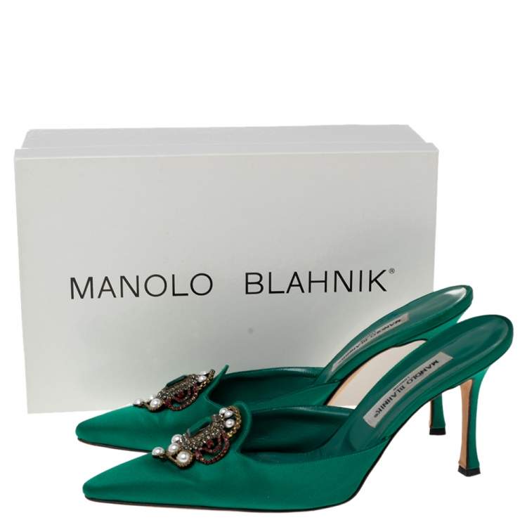 Pre Owned Manolo Blahnik Green Satin Hangisi Sandals Size 41