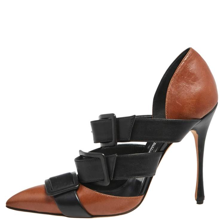 Pre Owned Manolo Blahnik Black/Brown Leather Buckle Details Pointed Toe Pumps Size 39