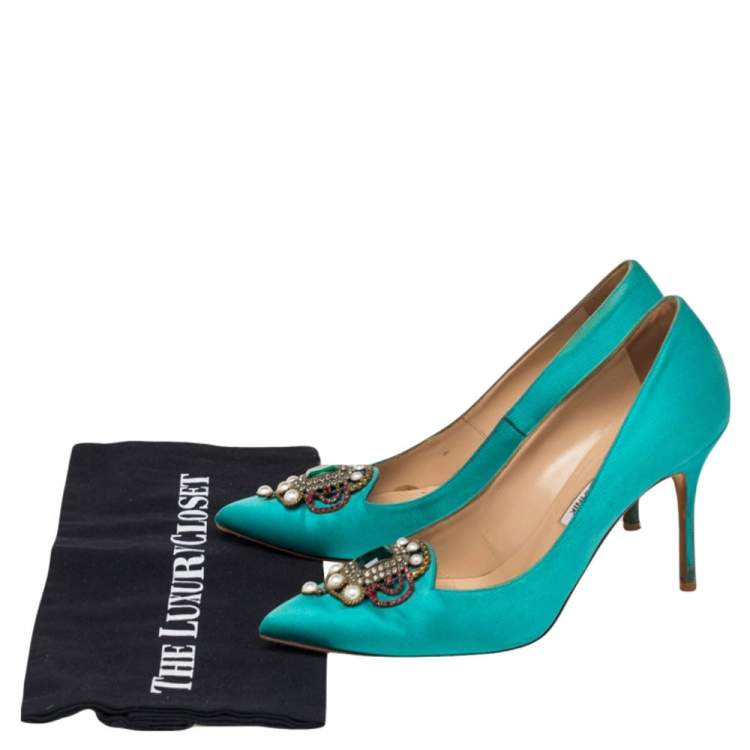 Pre Owned Manolo Blahnik Green  Satin Pearl Embellished  Pumps Size 38