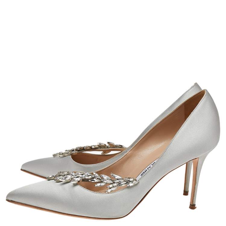 Pre Owned Manolo Blahnik Grey Satin Jewel Nadira Pointed Toe Pumps Size 39