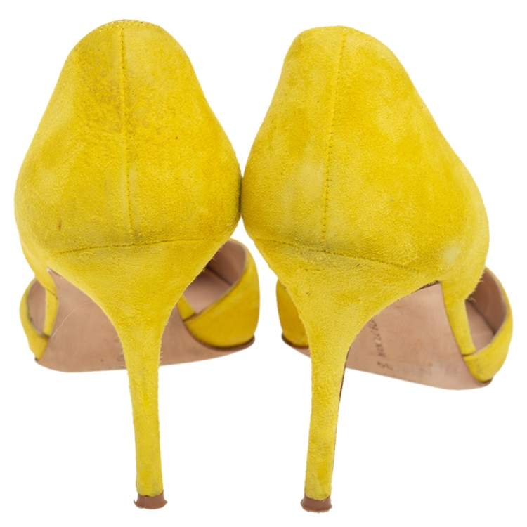 Pre Owned Manolo Blahnik Yellow Suede Tayler Pointed Toe Pumps Size 39