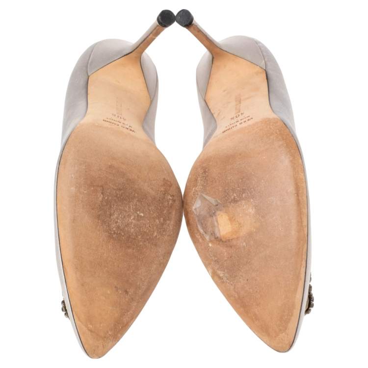 Pre Owned Manolo Blahnik Grey Satin Hangisi  Pumps Size 40.5