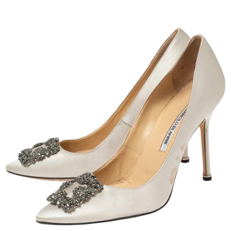 Pre Owned Manolo Blahnik Grey Satin Hangisi  Pumps Size 40.5
