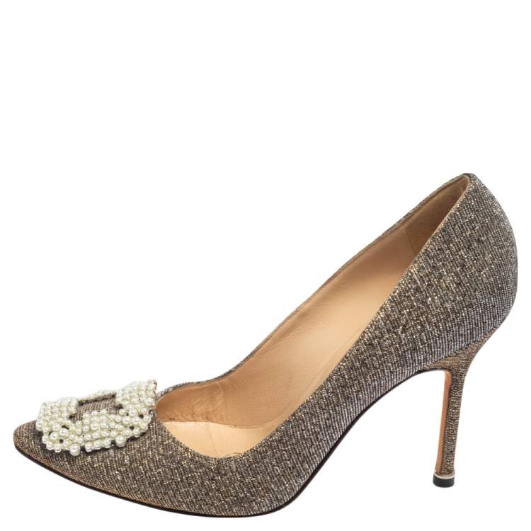 Pre Owned Manolo Blahnik Gold/Silver Shimmery Lamé Fabric Hangisi Pumps Size 37.5