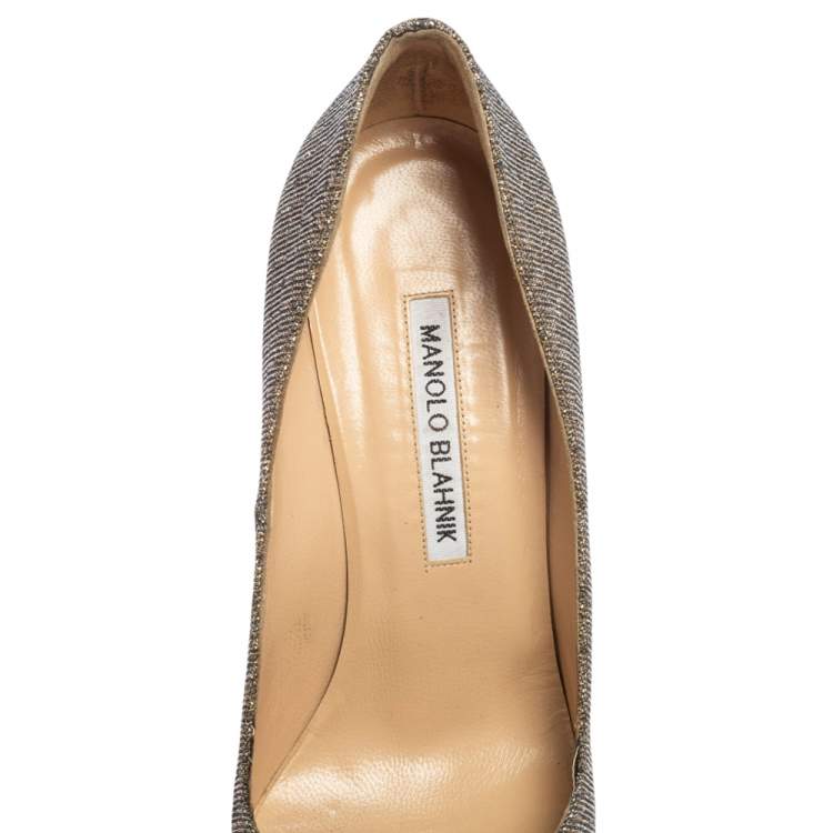 Pre Owned Manolo Blahnik Gold/Silver Shimmery Lamé Fabric Hangisi Pumps Size 37.5