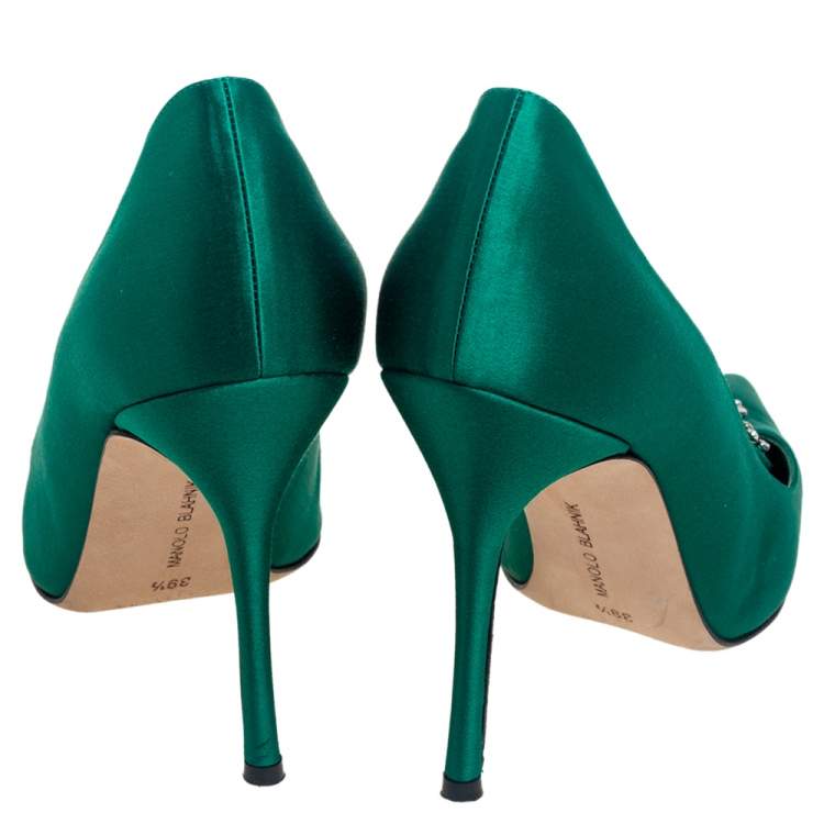 Pre Owned Manolo Blahnik Emerald Green Satin Embellishment Pumps Size 39.5
