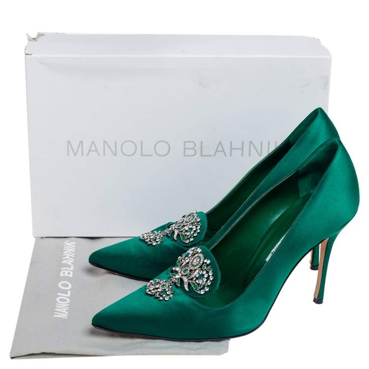 Pre Owned Manolo Blahnik Emerald Green Satin Embellishment Pumps Size 39.5