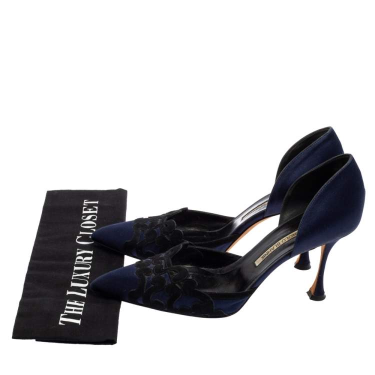 Pre Owned Manolo Blahnik Navy Blue Satin and Suede Embroidered D'Orsay Pointed Toe Pumps Size 39