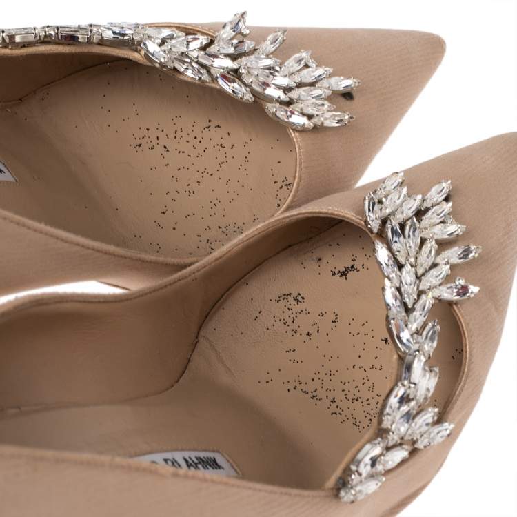 Pre Owned Manolo Blahnik Beige Satin Nadira Pumps Size 38.5