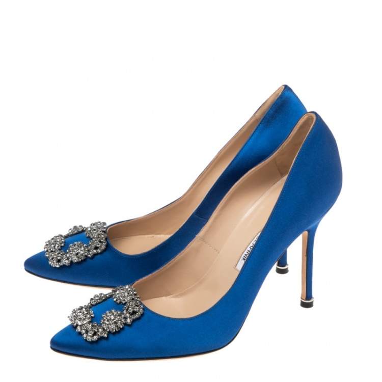 Pre Owned Manolo Blahnik  Blue Satin Hangisi Pumps Size 40