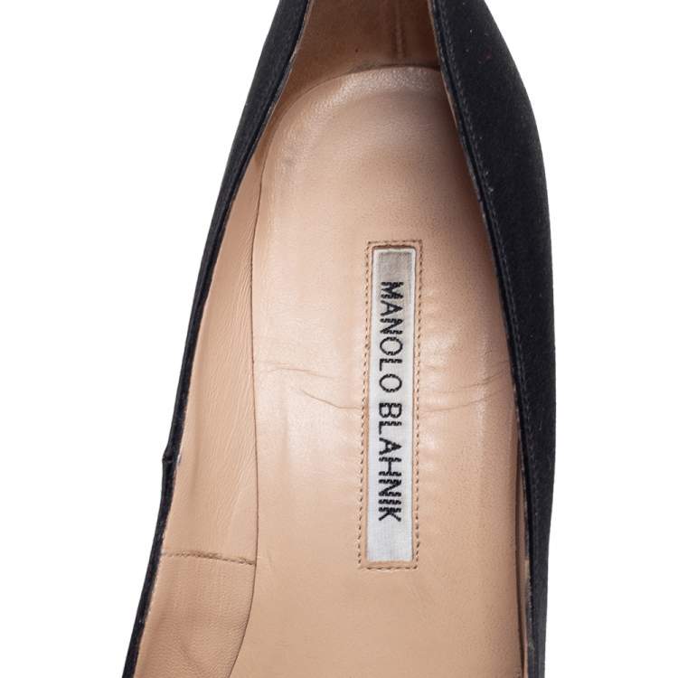 Pre Owned Manolo Blahnik Black Satin Pearl Embellished Hangisi Pumps Size 37.5