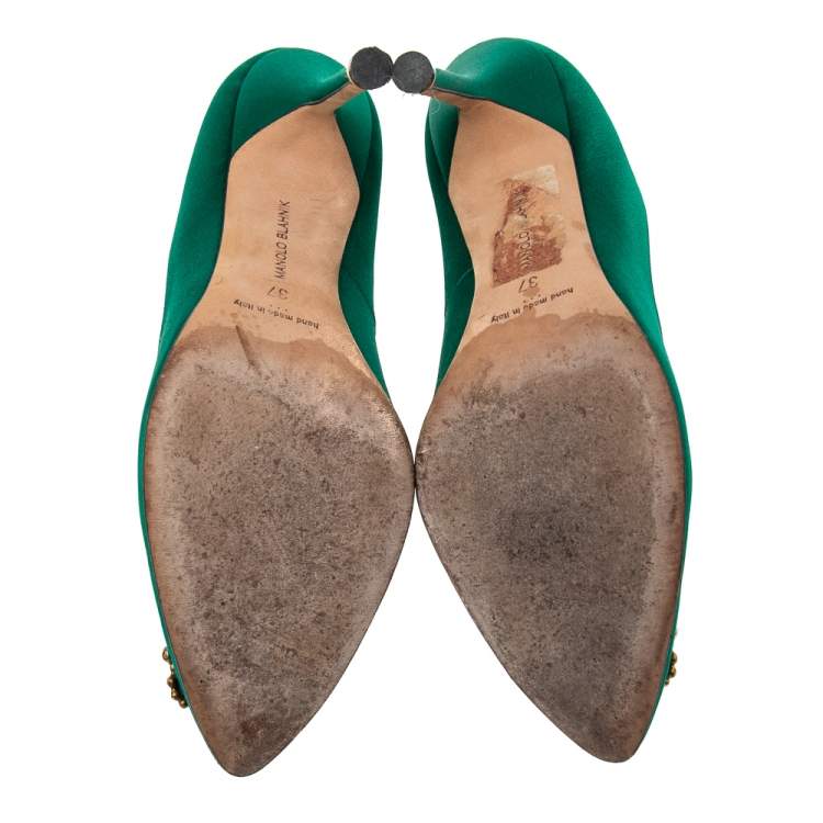 Pre Owned Manolo Blahnik  Green Satin Hangisi Pumps Size 37