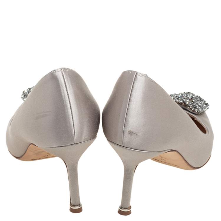Pre Owned Manolo Blahnik Grey Satin Hangisi Pumps Size 37
