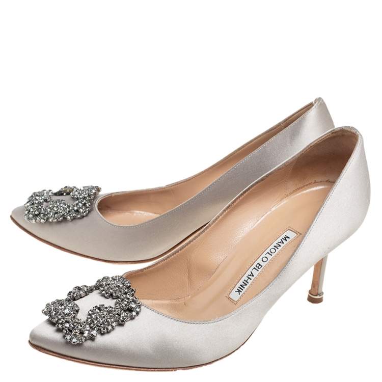 Pre Owned Manolo Blahnik Grey Satin Hangisi Pumps Size 37