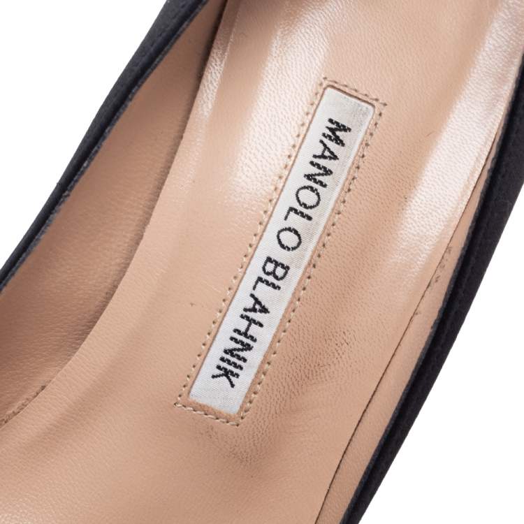 Pre Owned Manolo Blahnik Black Satin Hangisi Embellished Pumps Size 37.5