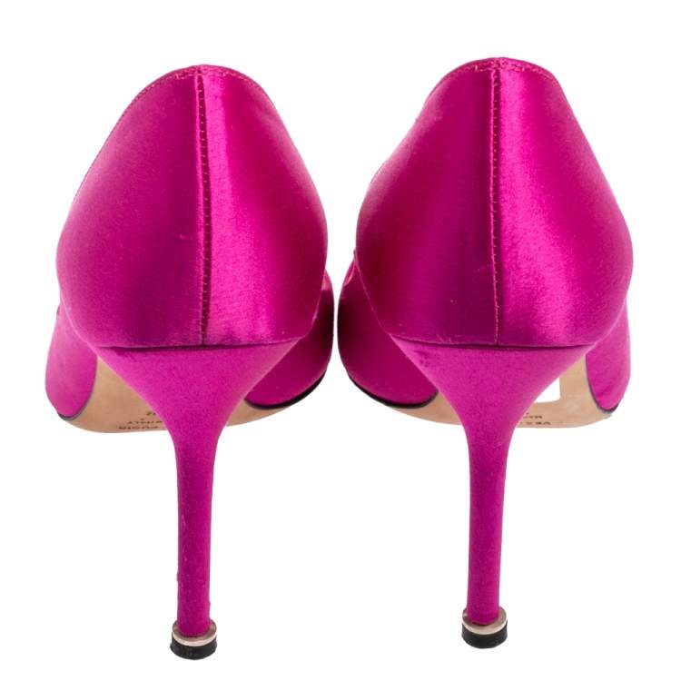 Pre Owned Manolo Blahnik Pink Satin Hangisi Crystal Embellishments Pumps Size 36.5
