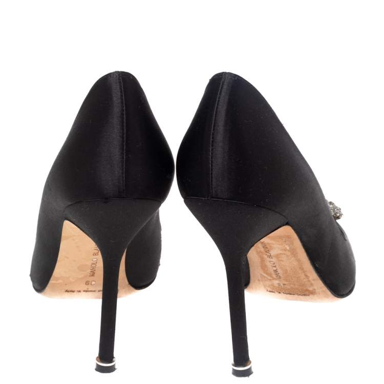 Pre Owned Manolo Blahnik Black Satin Hangisi Pumps Size 39