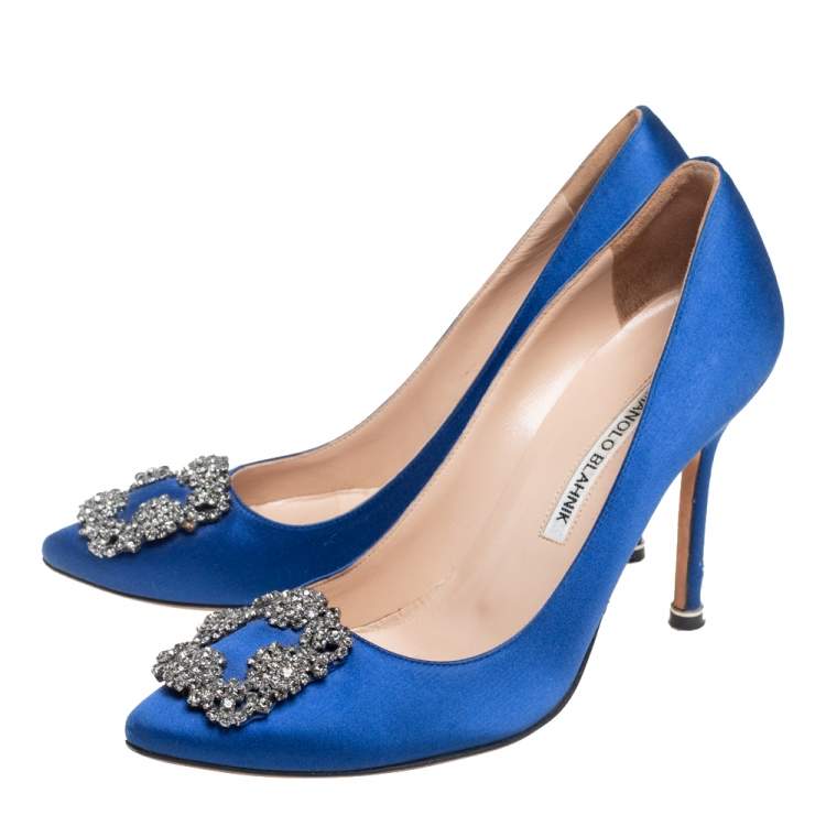 Pre Owned Manolo Blahnik Blue Satin Hangisi Pumps Size 37.5