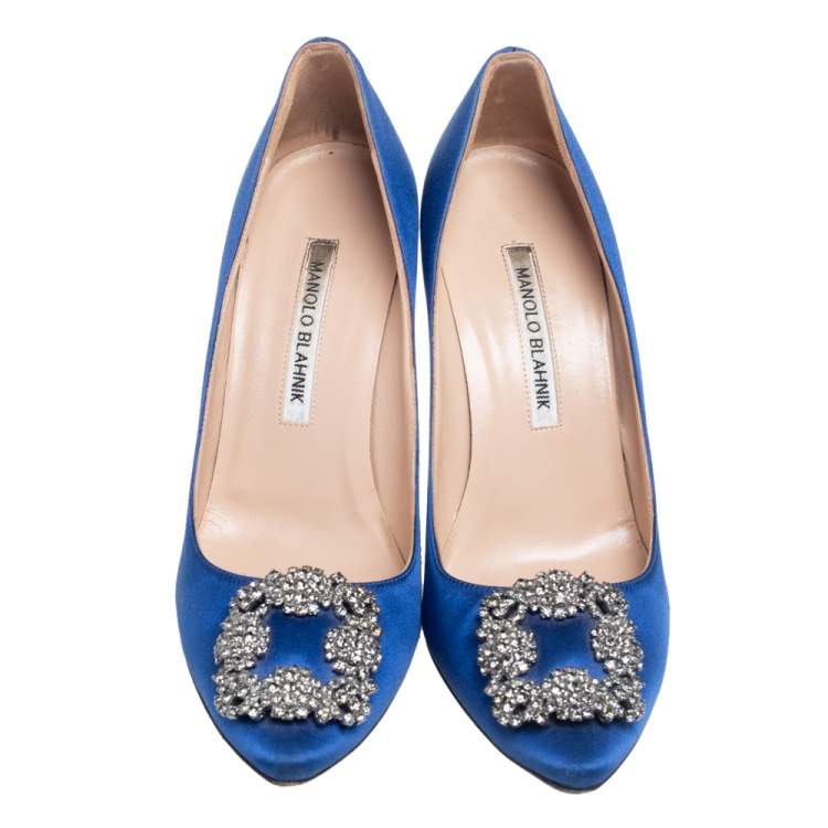 Pre Owned Manolo Blahnik Blue Satin Hangisi Pumps Size 37.5