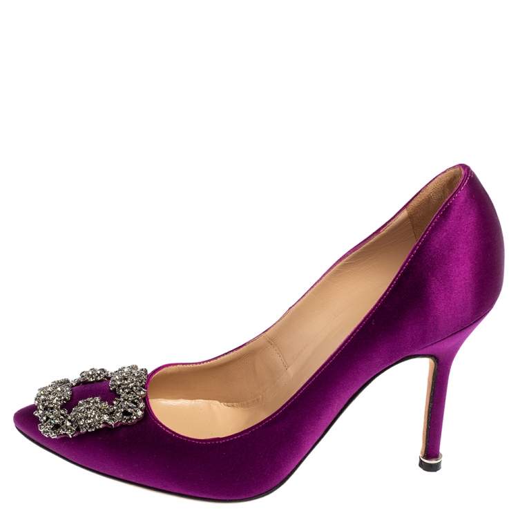 Pre Owned Manolo Blahnik Purple Satin Hangisi Crystal Embellishments Pumps Size 36.5