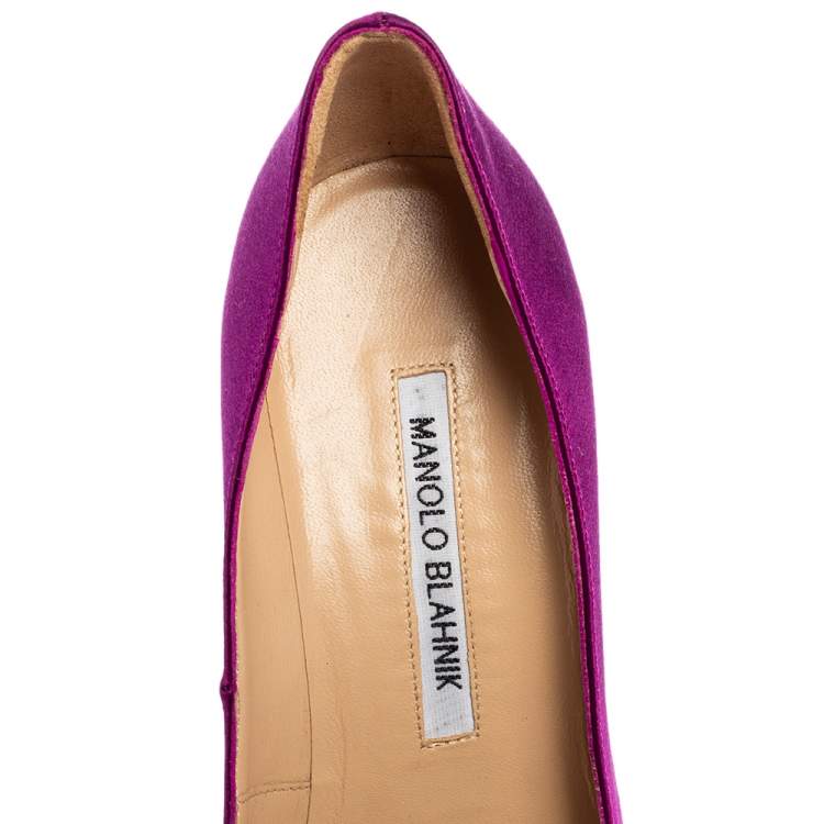 Pre Owned Manolo Blahnik Purple Satin Hangisi Crystal Embellishments Pumps Size 36.5